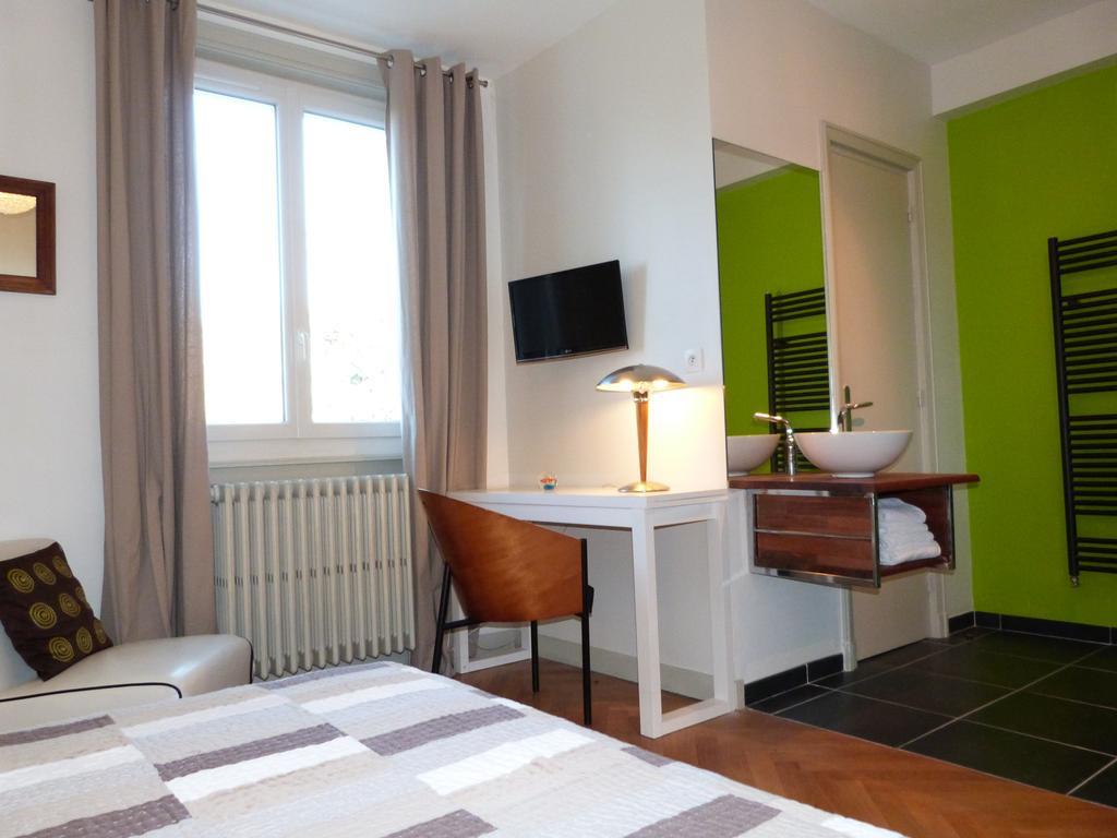 Bed and Breakfast La Maison De Roussille Francheville  Номер фото